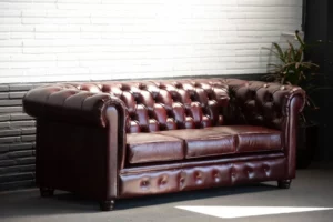 Sofá Chesterfield Couro Legítimo Waxy Wine 2.40mt